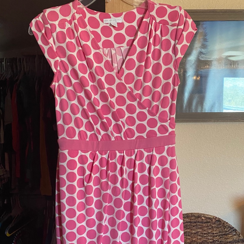 NWT dress. Worn once. Excellent condition